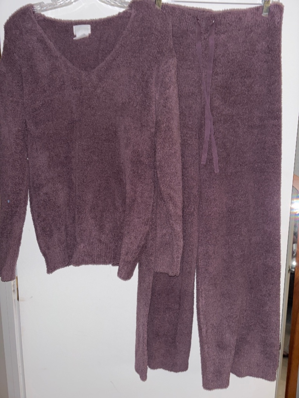 Top and pant lounge set
